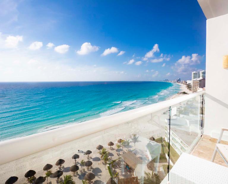 Luxury sea view Krystal® Cancún Luxury sea view Krystal® Cancún