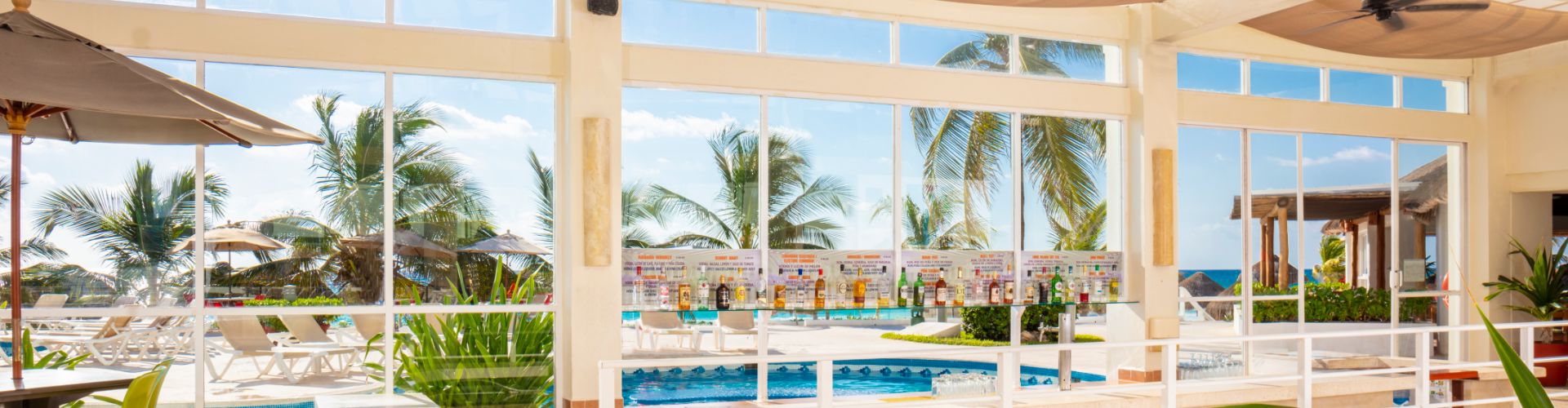 Krystal® Cancún Krystal® Cancún